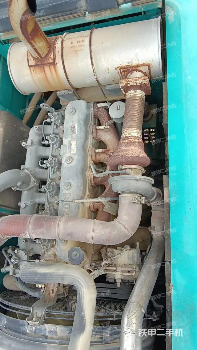 发动机整体俯视（整机外观）