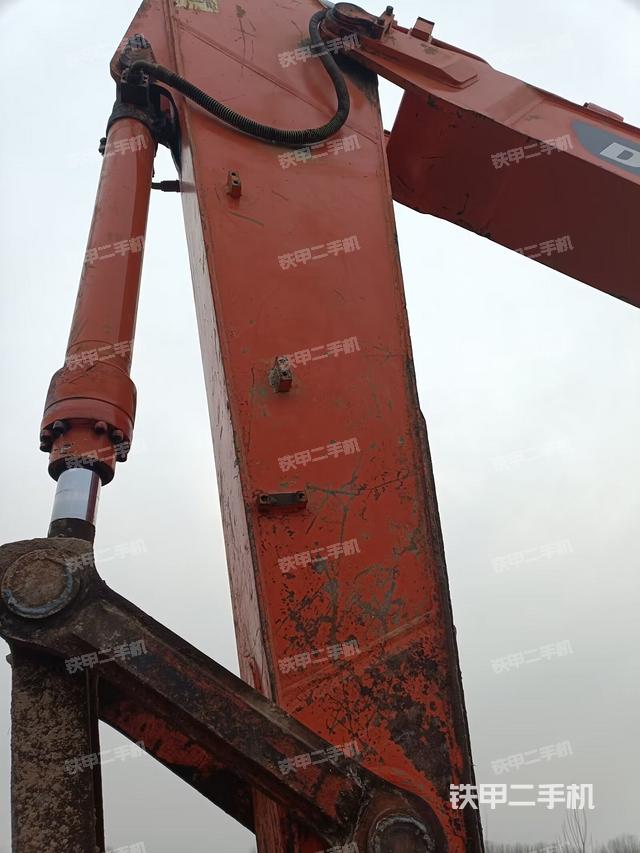 小臂整體左后（工作和回轉(zhuǎn)裝置）