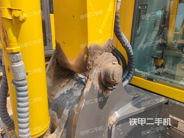 大臂根部?斜(工作和回轉(zhuǎn)裝置) 大臂根部?斜(工作和回轉(zhuǎn)裝置)