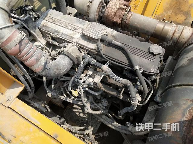 发动机整体俯视（整机外观）