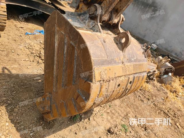 鏟斗45度（工作和回轉(zhuǎn)裝置）