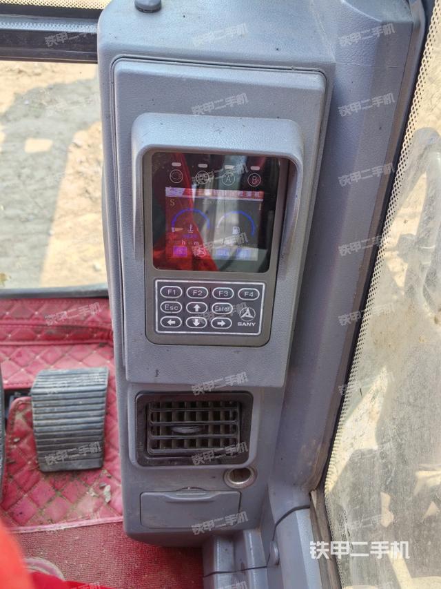 顯示屏?（駕駛室部分）