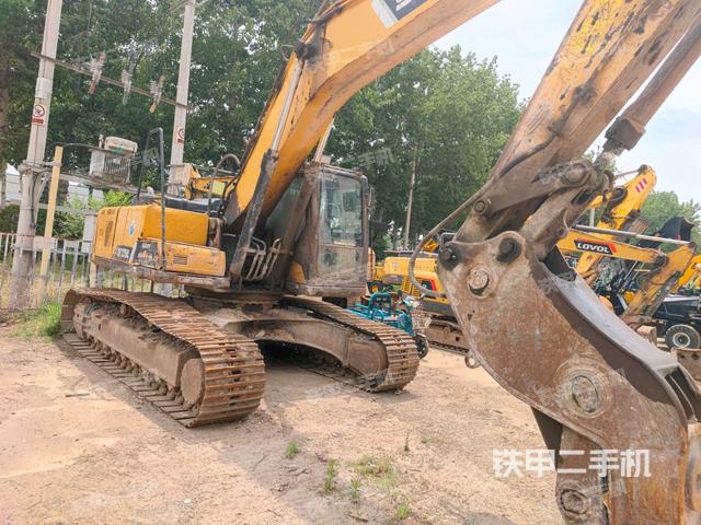 右前45(整機外觀) 右前45(整機外觀)