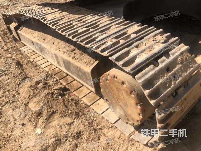 单侧履带整体（整机外观）