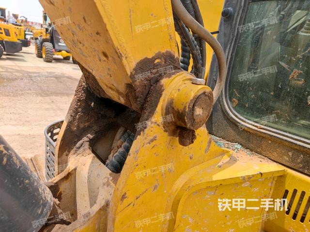 大臂根部?斜(工作和回轉(zhuǎn)裝置) 大臂根部?斜(工作和回轉(zhuǎn)裝置)