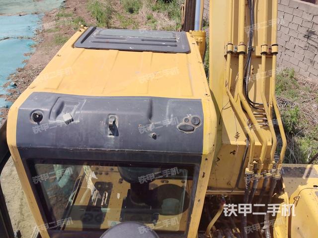 駕駛室頂部俯視（上車部件）