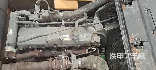 发动机整体俯视（整机外观）