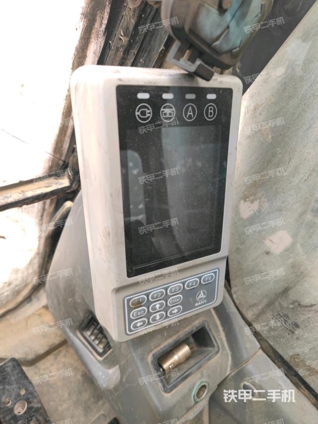 顯示屏?(駕駛室部分) 顯示屏?(駕駛室部分)