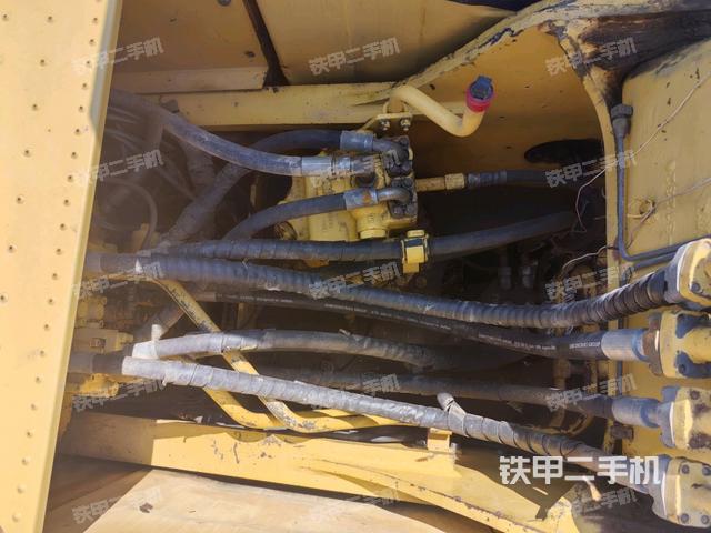 回轉(zhuǎn)馬達(dá)（上車部件）