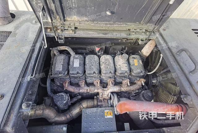 发动机整体俯视（整机外观）