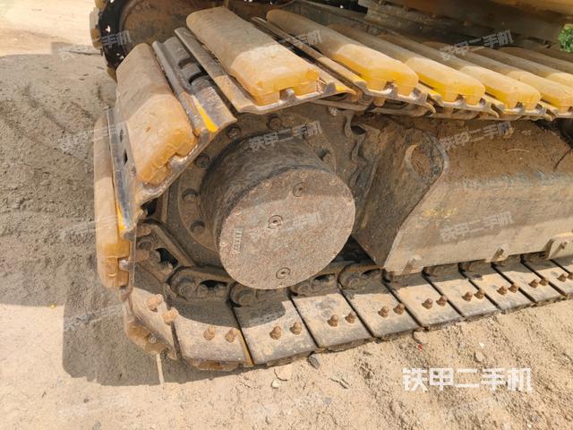 左驅(qū)動輪(行走機構(gòu)) 左驅(qū)動輪(行走機構(gòu))