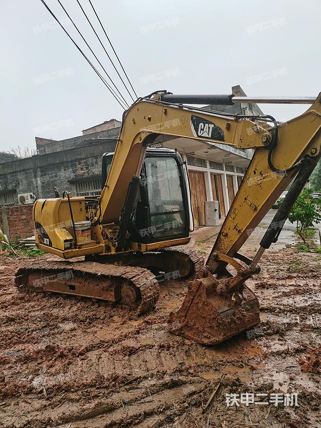 驾驶室整体（整机外观）