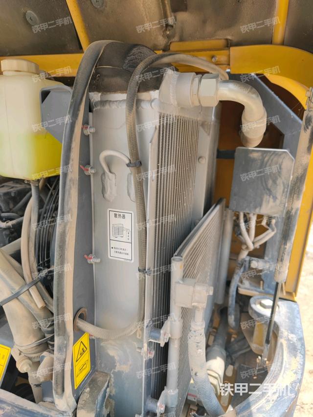 散熱器室(大件艙室) 散熱器室(大件艙室)