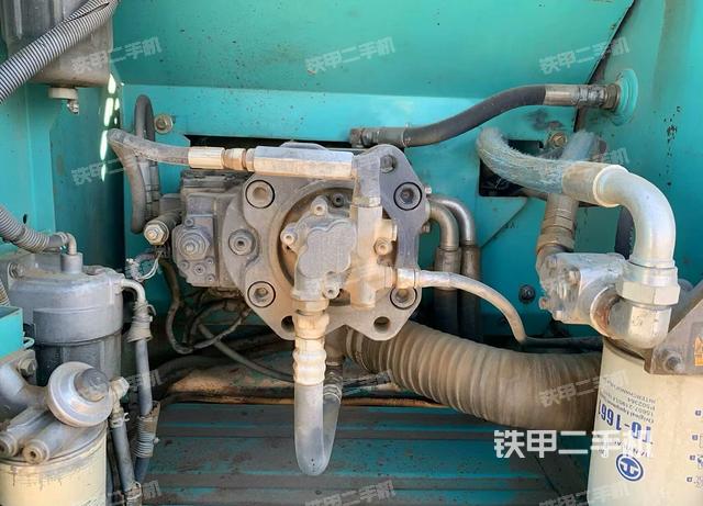 液壓泵室（大件艙室）