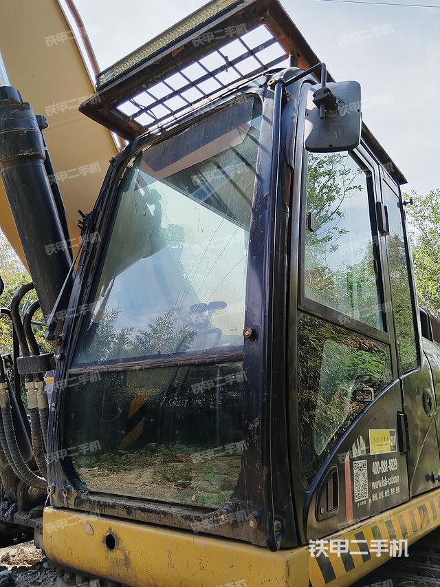 驾驶室整体（整机外观）