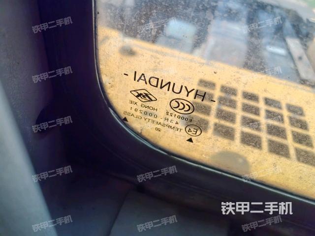 后窗玻璃角標(biāo)(駕駛室部分) 后窗玻璃角標(biāo)(駕駛室部分)