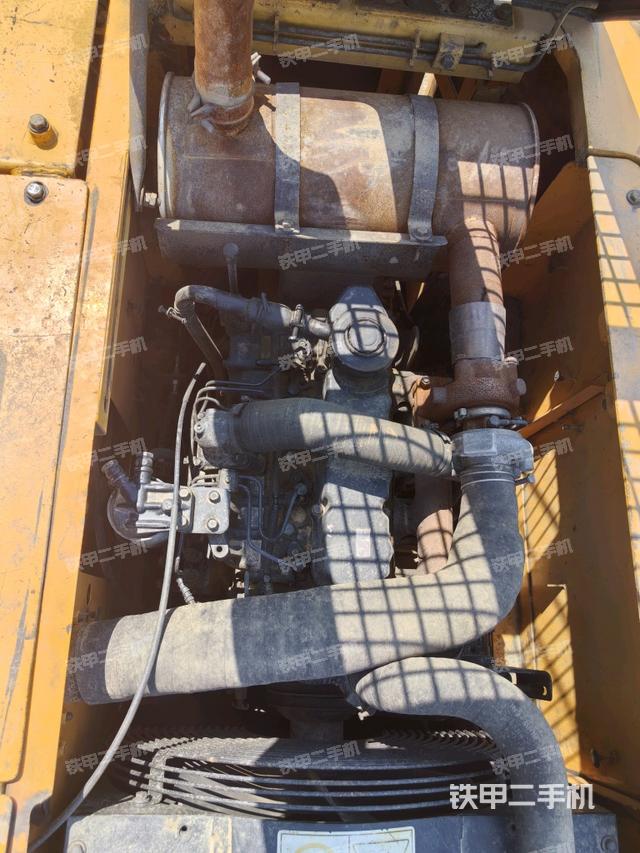 發(fā)動機室(上車部件) 發(fā)動機室(上車部件)