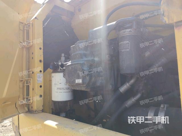 液壓泵斜45?左（大件艙室）