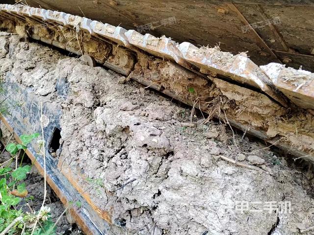 单侧履带整体（整机外观）