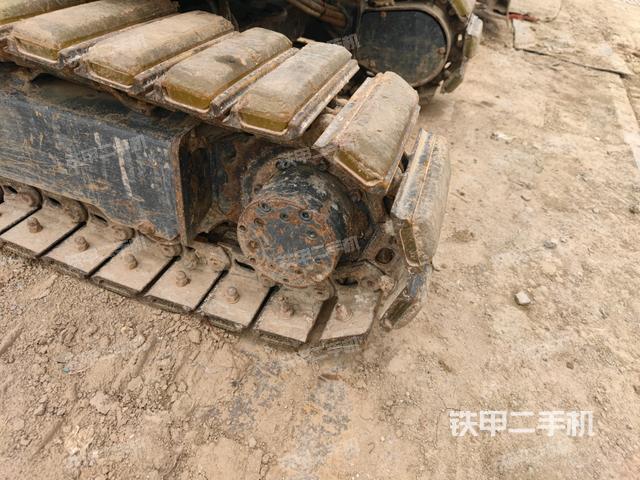 左驱动轮（行走机构）