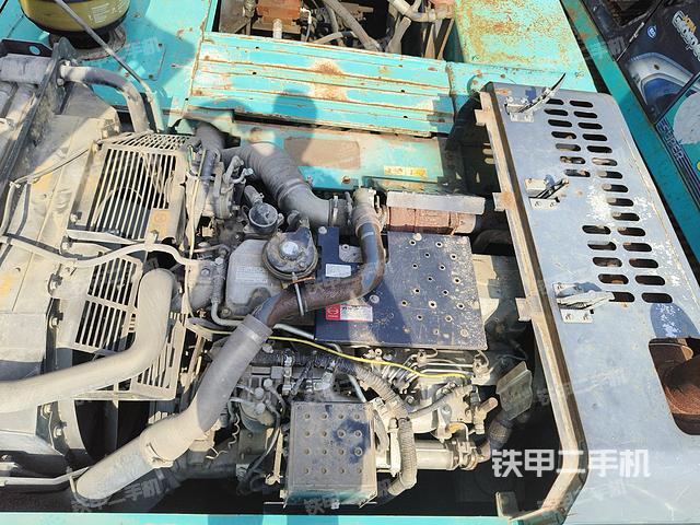 发动机整体俯视（整机外观）