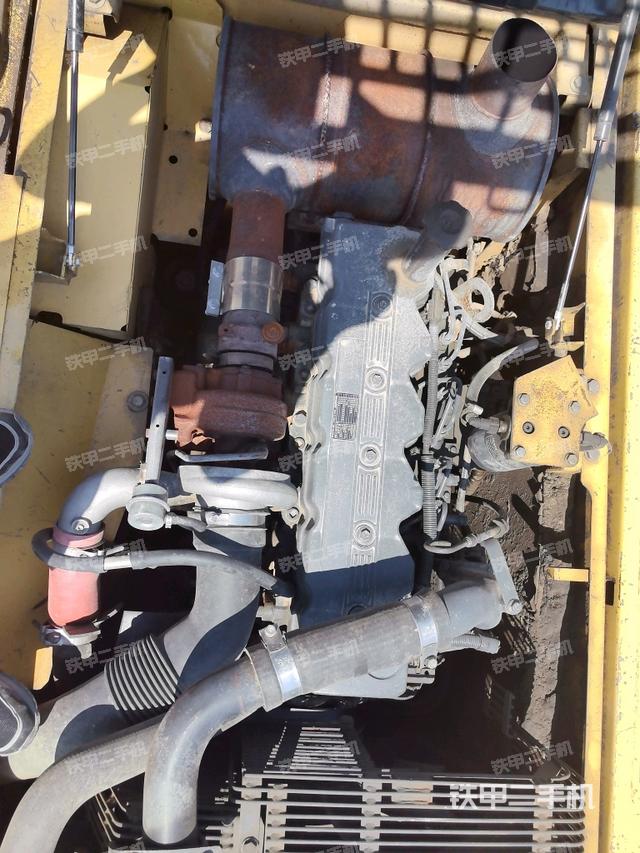 發(fā)動機(jī)室（上車部件）