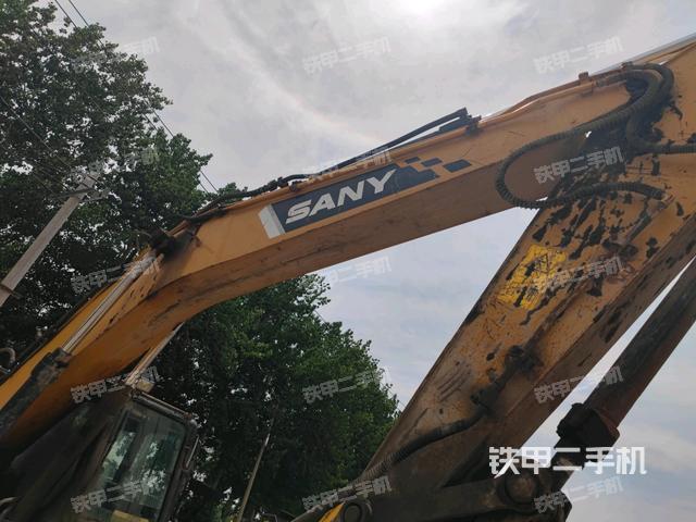 大臂整體?右側(cè)(工作和回轉(zhuǎn)裝置) 大臂整體?右側(cè)(工作和回轉(zhuǎn)裝置)