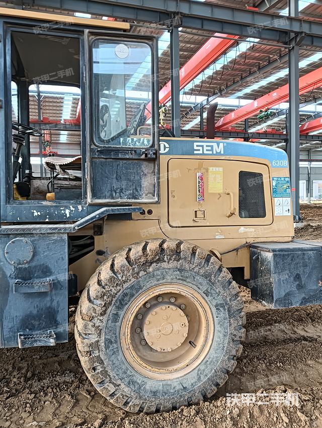 整机右后45°（整机外观及大件）