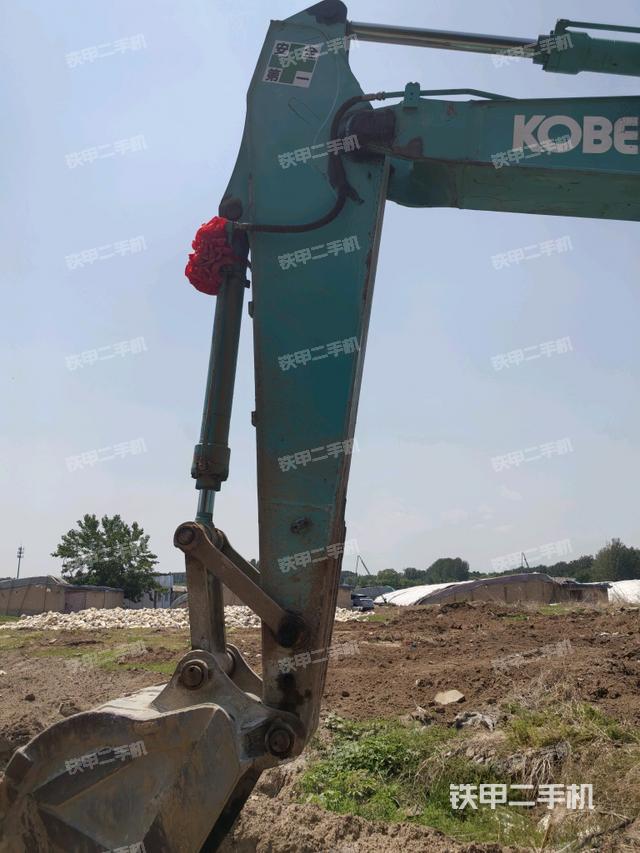 小臂整體左后（工作和回轉(zhuǎn)裝置）