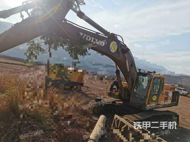沃尔沃EC360BL挖掘机