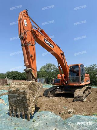 郴州斗山DX260LC-9C挖掘机实拍图片