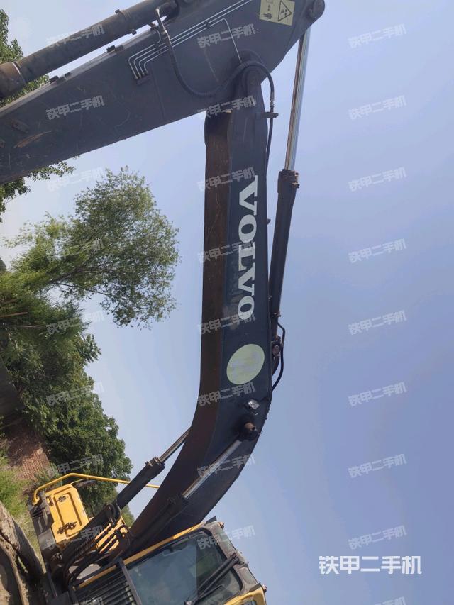 大臂整體?右側(cè)（工作和回轉(zhuǎn)裝置）