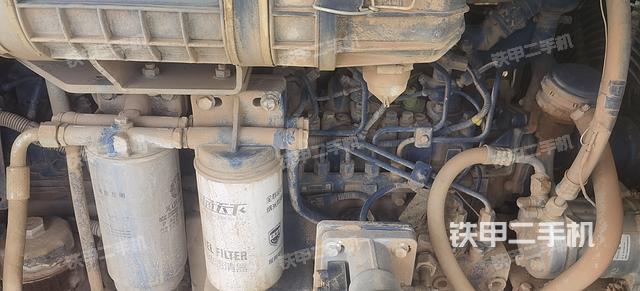 发动机左侧（整机外观及大件）