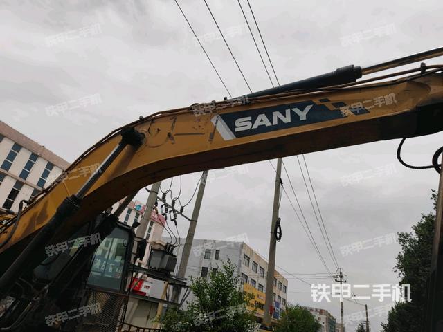 大臂整體?右側(cè)(工作和回轉(zhuǎn)裝置) 大臂整體?右側(cè)(工作和回轉(zhuǎn)裝置)
