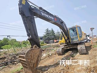 许昌沃尔沃EC210B挖掘机实拍图片