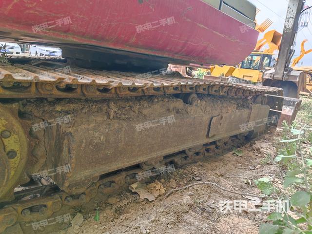 左側(cè)履帶整體?（行走機(jī)構(gòu)）