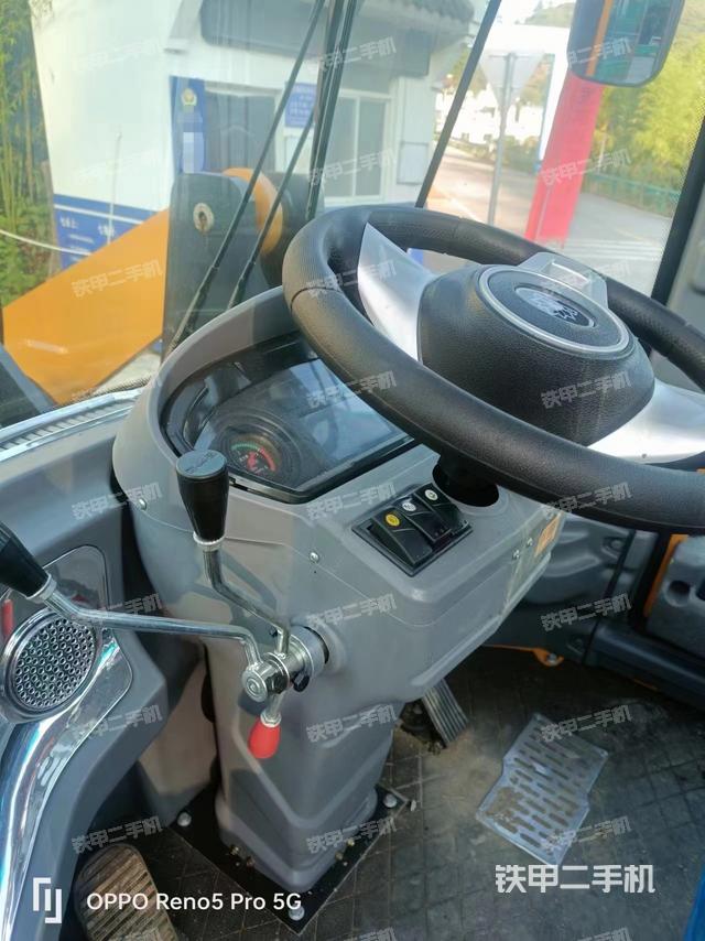 驾驶室工作台（整机外观及大件）