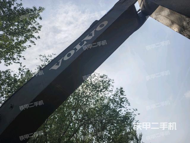 大臂整體?右側(cè)（工作和回轉(zhuǎn)裝置）