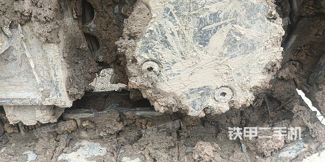 单侧履带整体（整机外观）