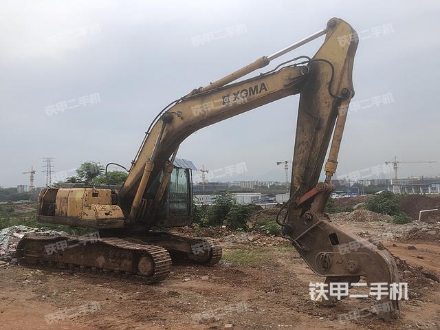 厦工XG825LC挖掘机
