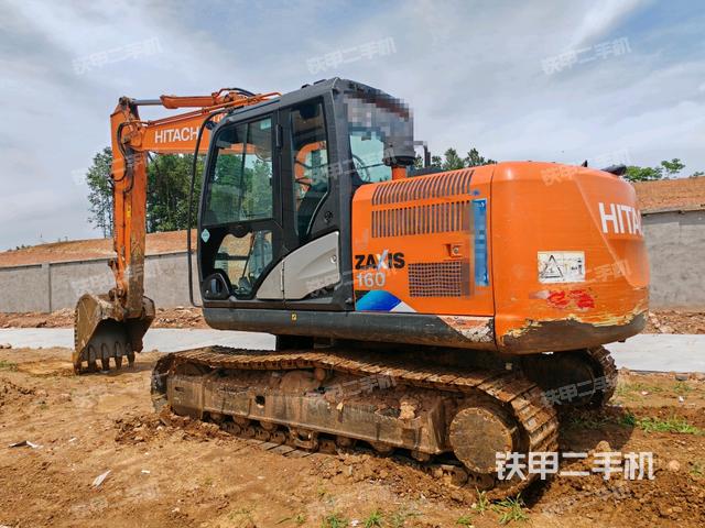 左后45(整機(jī)外觀) 左后45(整機(jī)外觀)