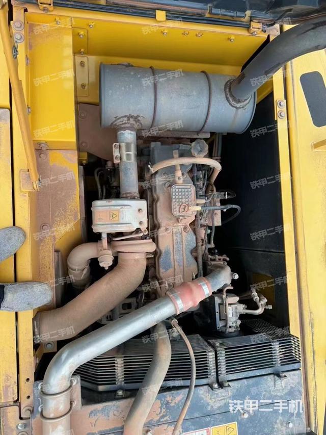 发动机整体俯视（整机外观）