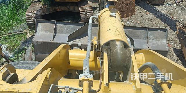 工作装置整体（整机外观及大件）