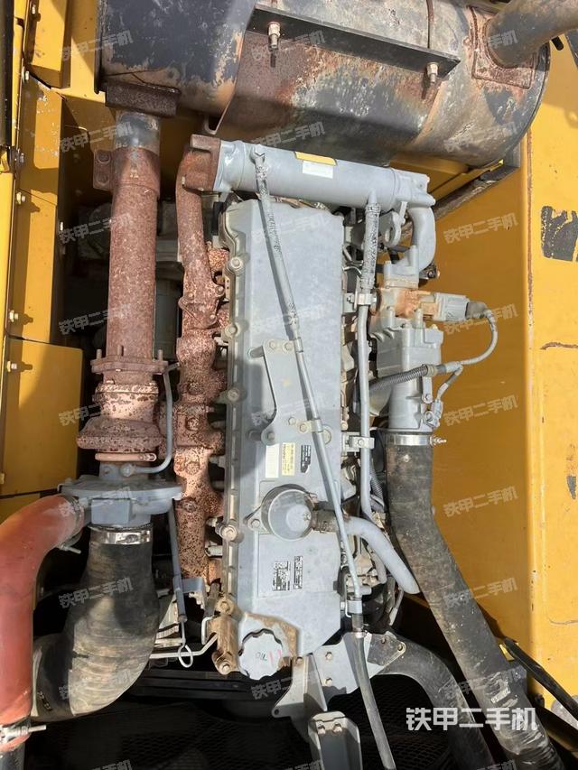 发动机整体俯视（整机外观）