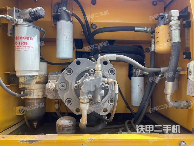 液壓泵室（大件艙室）