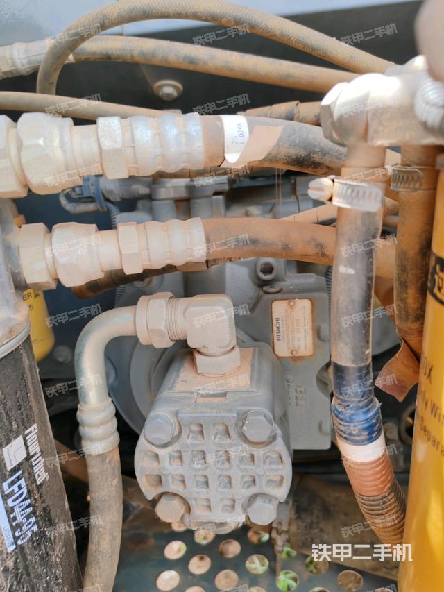 液壓泵室(大件艙室) 液壓泵室(大件艙室)