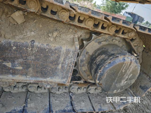 左驅(qū)動輪(行走機構(gòu)) 左驅(qū)動輪(行走機構(gòu))