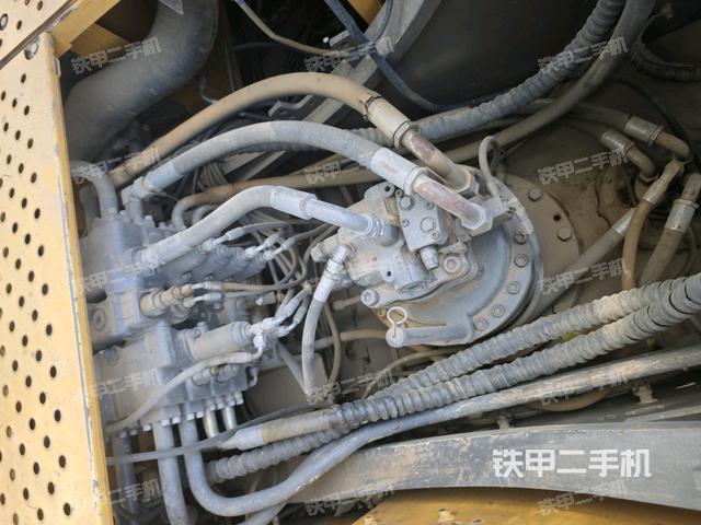 回轉(zhuǎn)馬達(dá)（上車(chē)部件）