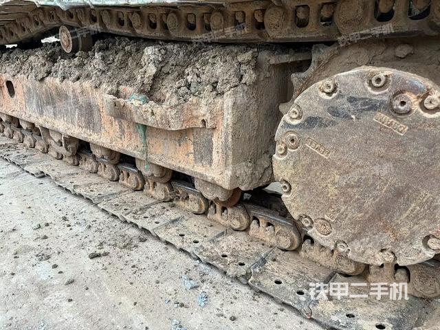 单侧履带整体（整机外观）