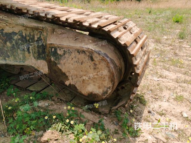 左驅(qū)動(dòng)輪（行走機(jī)構(gòu)）